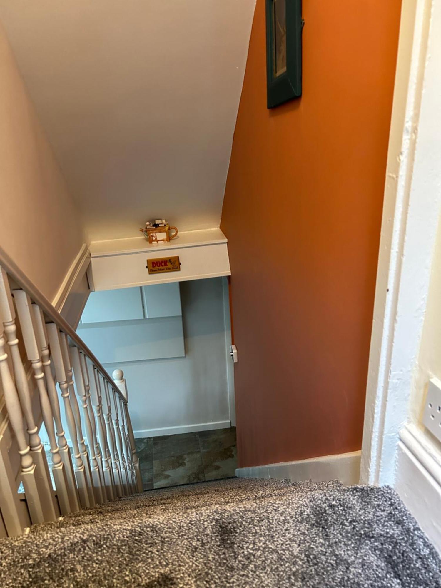 The Retreat A Luxurious 3-storey Townhouse With Four Poster Bed And Double Jacuzzi Bath